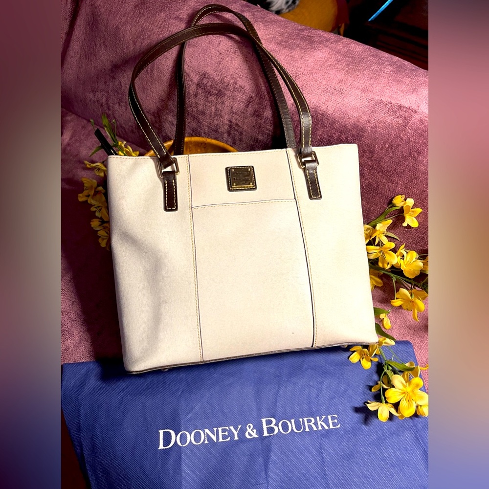 Dooney & Bourke Pebble Grain Small Lexington shopper tote - Bone